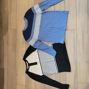 Lot of 2 Arizona Jeans Long Sleeve Tees - Size Medium 10/12